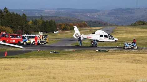Una avioneta se estrelló contra un grupo de personas en Alemania: hay tres muertos