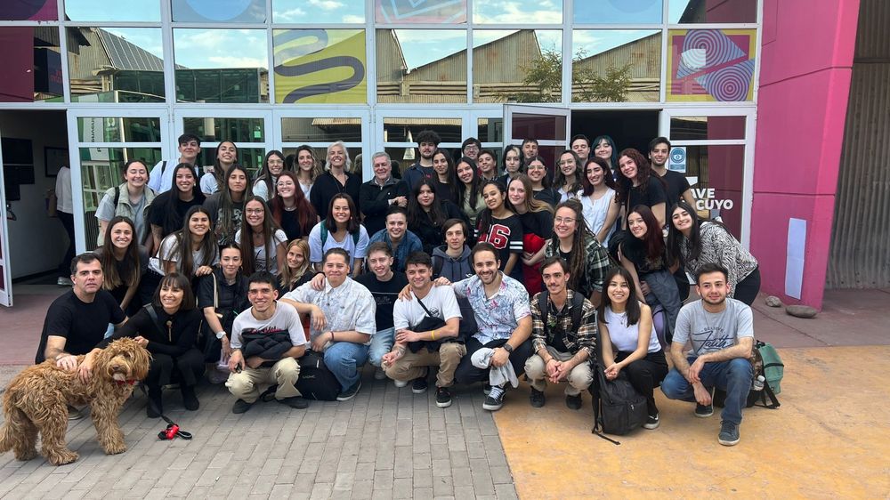 El grupo que logró un Premio Clap, importante reconocimiento internacional en el área del diseño gráfico. 