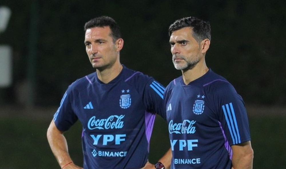 Lionel Scaloni y Roberto Ayala