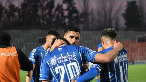 Festejo del gol de Salomón Rodríguez ante Aldosivi / José Gutiérrez.