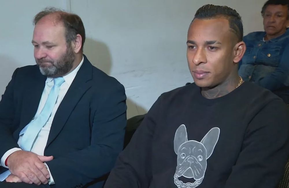 Tras ser condenado por violencia de género, Sebastián Villa irá a juicio por violación. Foto: TN