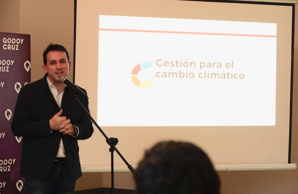 Diplomado en Gestión para el Cambio Climático: García Zalazar alentó a “difundir, sensibilizar y actuar en conjunto”