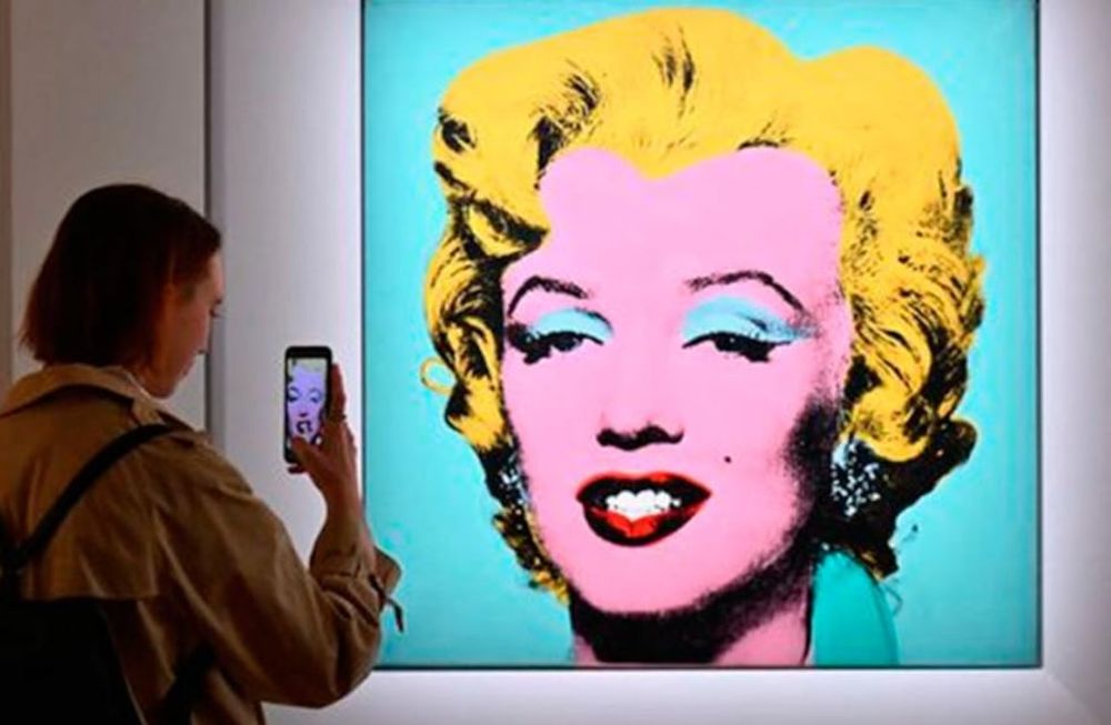 La obra de arte de Marilyn Monroe de Andy Warhol se convirtió en la segunda más cara de la historia