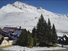 Las Leñas, con nieve anticipada este lunes 23 de marzo Las Leñas, con nieve anticipada este lunes 23 de marzo