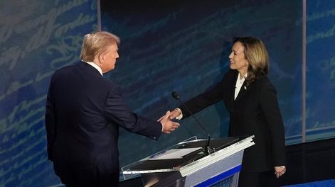 Los Andes | Kamala Harris saludó a Donald Trump por su triunfo presidencial. Foto: EFE/EPA/DEMETRIUS FREEMAN / POOL