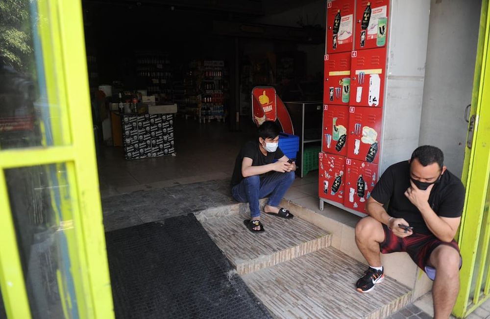 El calor y la alta demanda eléctrica provocaron cortes de luz en el AMBA que afectaron a más de 700 mil usuarios. Foto: Federico López Claro