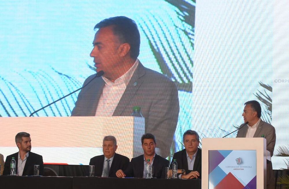 #DesayunoCoviar: desde Twitter llegaron algunas críticas, los mensajes más picantes