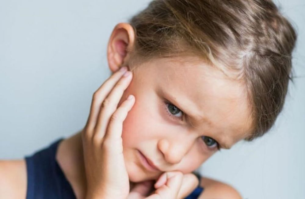 La otitis también afecta en invierno: algunos consejos para prevenir la enfermedad