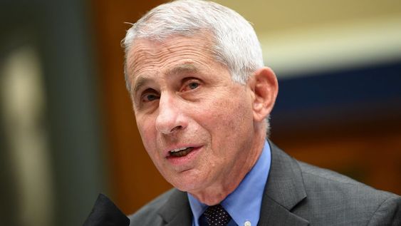 Anthony Fauci, el máximo experto en enfermedades infecciosas de Estados Unidos, advierte de penurias si la gente sigue rechazando vacunas. Archivo