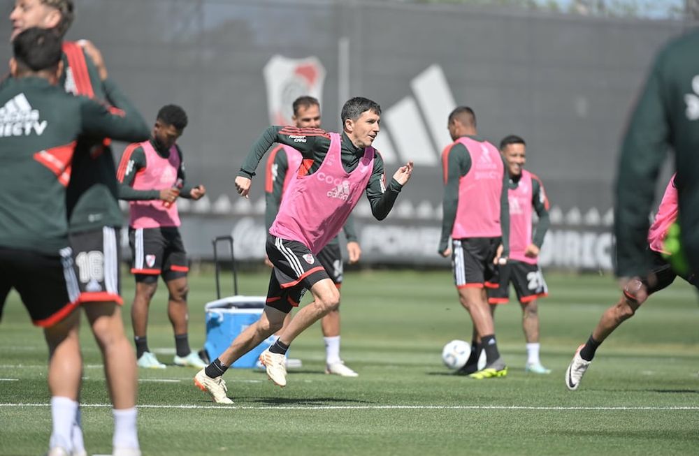River entrena y piensa en Colón de Santa Fe para mantener la punta de la zona A. / Gentileza.