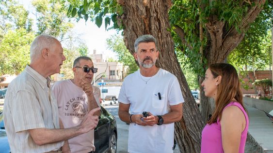ulpiano suarez recorrio trabajos en veredas en las torres cereco ii de la cuarta seccion