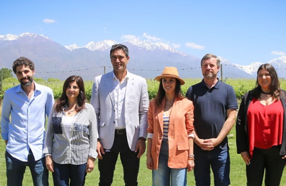 El acto fue celebrado en la Reserva Natural y Cultural Manzano Histórico, con la participación de autoridades nacionales y provinciales, prestadores turísticos y vecinos de la localidad.