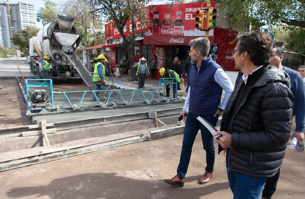 El intendente recorrió obras de repavimentación y trabajos generales de la Ciudad