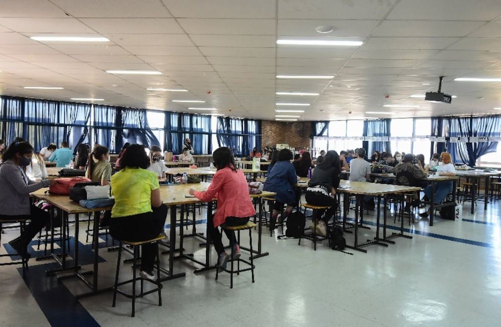 Con puestos para vacunar, las universidades de Mendoza apuestan a la presencialidad plena