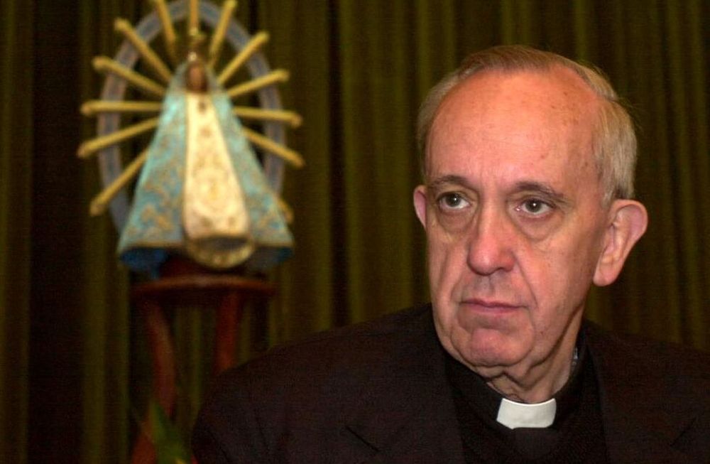 Bergoglio fue cardenal de Buenos Aires desde 1998 Bergoglio fue cardenal de Buenos Aires desde 1998