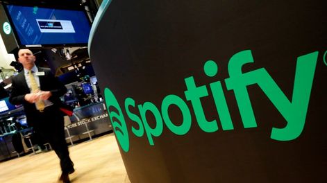 Resultados. Spotify logró más de 200 millones de suscriptores pagos, pero los resultados no son los esperados. (AP Foto/Richard Drew, archivo)
