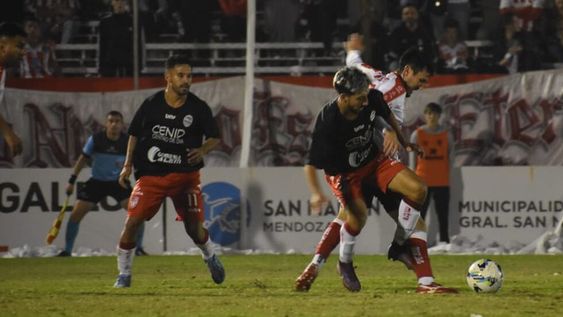 San Martin se quedó con tres puntos vitales que le permiten alcanzar precisamente a HLH en la lucha por entrar al Reducido.