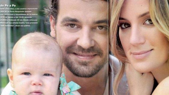 Paula Chaves y su pequeña hija se bautizaron en secreto