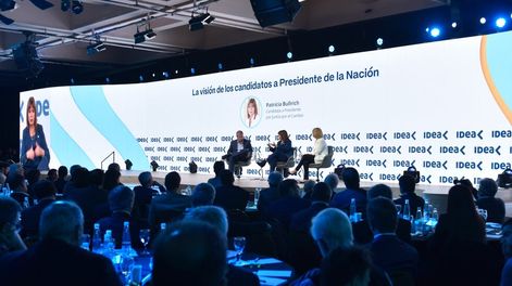 Roberton Murchison, Patricia Bullrich y Sofia Vago