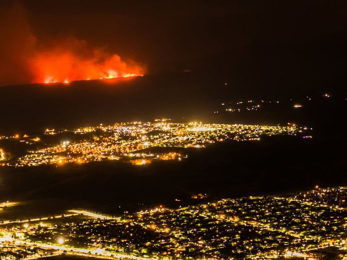 Impactantes tomas aéreas de los incendios en el piedemonte. Foto: Gentileza Micarellis