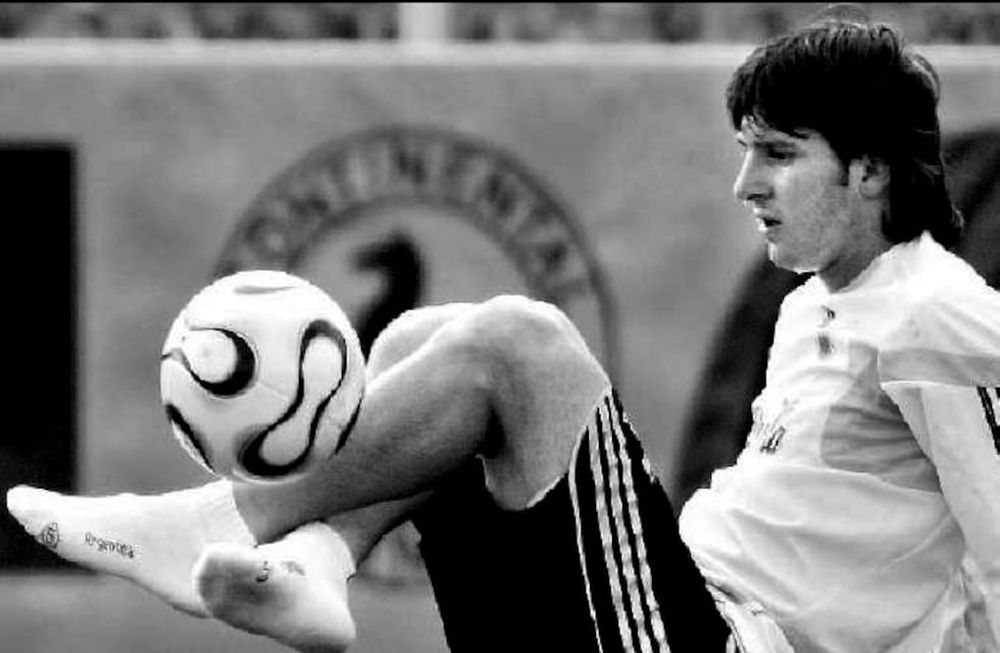 Un día como hoy de 2006: como Diego: Messi ofreció un show con la pelota
