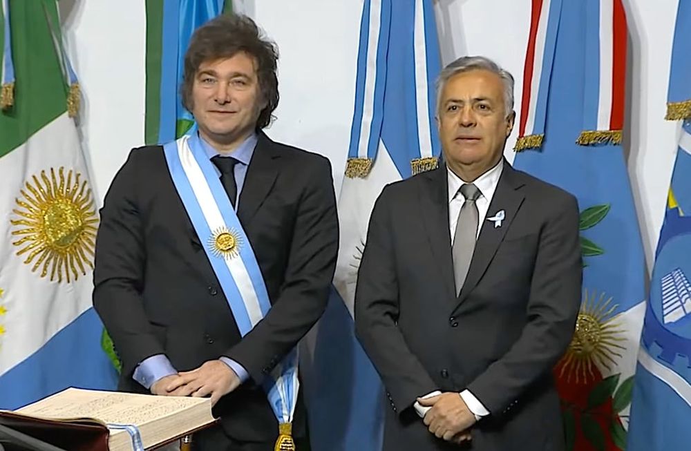 Alfredo Cornejo fue uno de los 18 gobernadores que firmaron el Pacto de Mayo en Tucumán.
