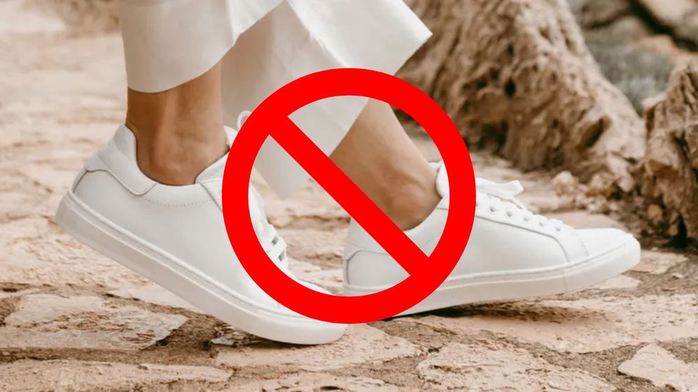 Las zapatillas blancas no van más. Estas son las nuevas tendencias.