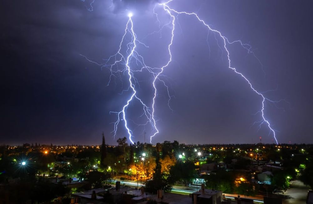 Un estudio del Reino Unido revela que las tormentas serán cada vez más frecuentes, más cortas y más extremas, debido al calentamiento global. - Foto: Ignacio Blanco / Los Andes