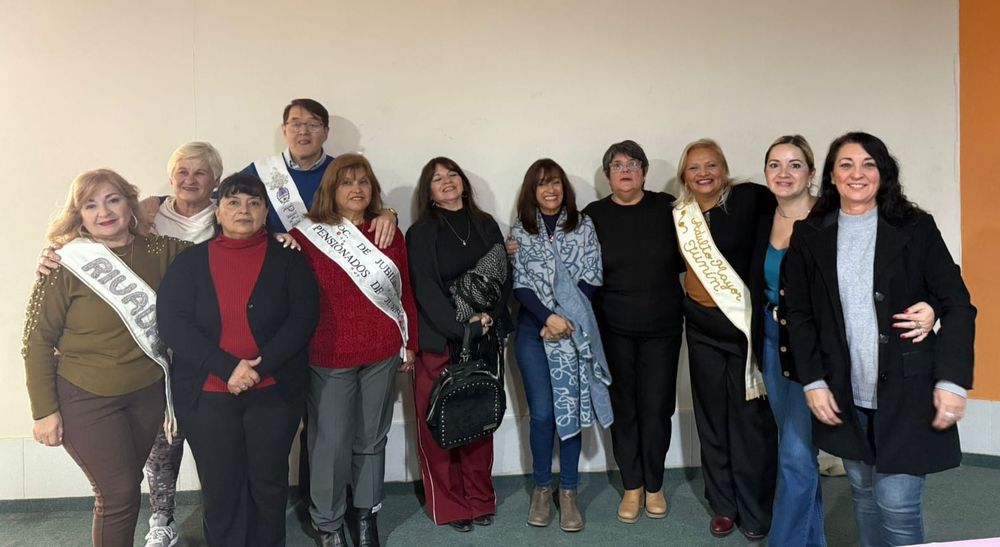 Adultos mayores de Rivadavia estimularon el cerebro (5).jpeg