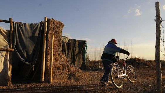 Los últimos datos económicos apuntarían a una baja en la pobreza.