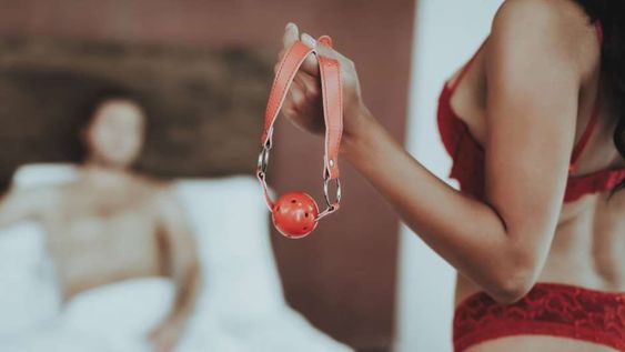 Juguetes sexuales: cómo limpiarlos y guardarlos para que duren más