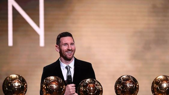 Lionel Messi es el máximo candidato a ganar el Balón de Oro. Lionel Messi es el máximo candidato a ganar el Balón de Oro.