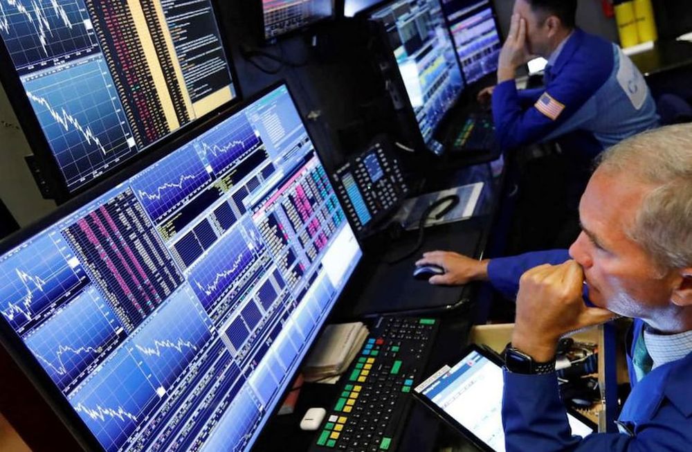 El indicador riesgo país alcanzó el nivel más bajo durante la gestión de Milei. (AP)