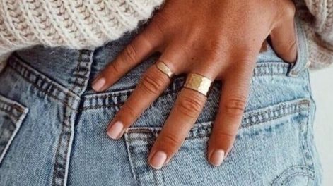 Los Andes | Vuelve la tendencia en uñas francesitas pero con una vuelta de rosca que sí o sí tenés que probar.