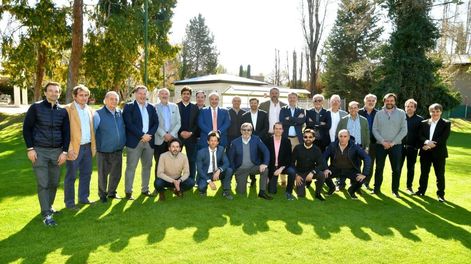 La Unión Industrial Argentina (UIA) desembarcó en Mendoza como parte de su recorrido federal y compartió un almuerzo de camaradería en Casa Medrano.&nbsp;