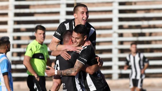 Hay futuro: el Lobo gana y crece