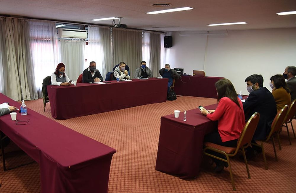 La cita fue en el Centro de Congresos y Exposiciones.