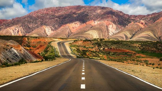 Desde la altura de San Salvador de Jujuy hasta la ciudad austral de Río Gallegos.