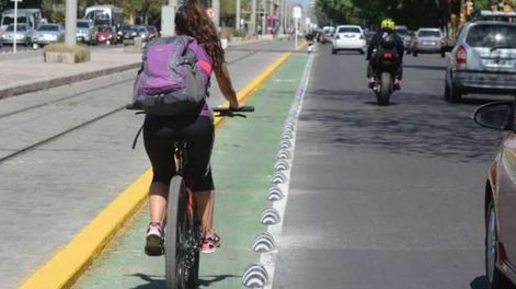 Bicisendas en Mendoza.  Foto José Gutierrez / Los Andes