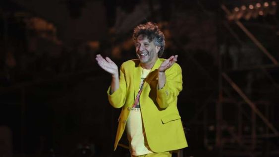 Los fanáticos de los Reds cantaron una canción del artista argentino para disfrutar de la final más importante del año frente al Real Madrid. / Foto: Mariana Villa / Los Andes