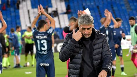 No va más: Gabriel Gómez dejó de ser el DT de Independiente Rivadavia. / Orlando Pelichotti - Los Andes