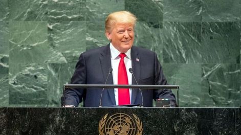 Trump sube la presión contra Venezuela y habla de “golpe”