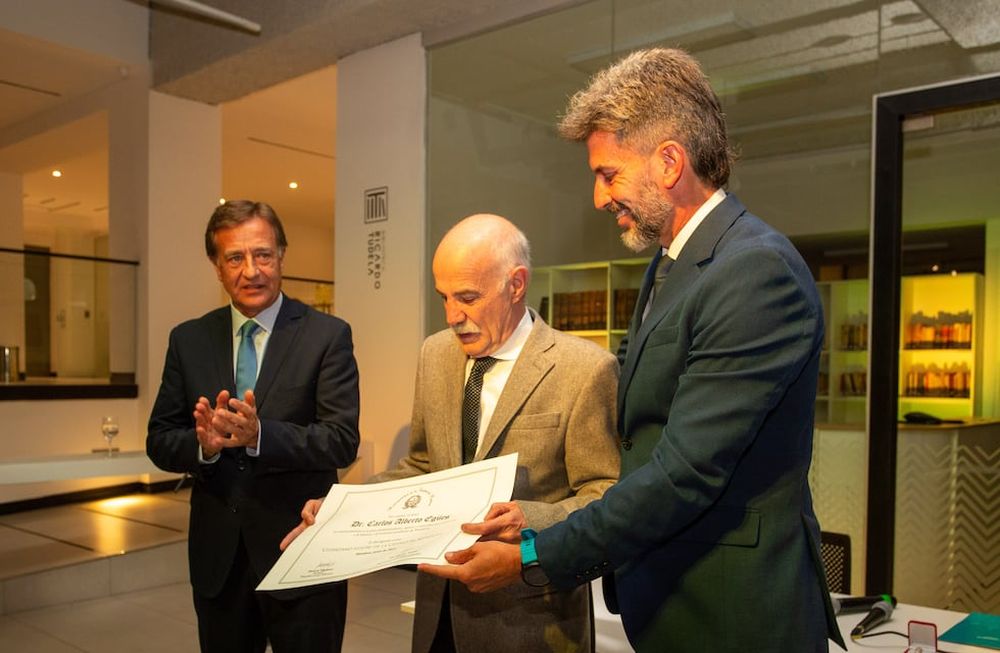 El Dr. Carlos Egües fue distinguido como Ciudadano Ilustre