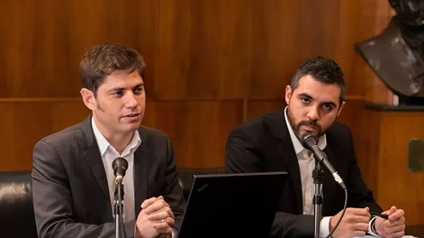 El gobernador de Buenos Aires, Axel Kicillof, y el títular de ARBA, Cristian Girard