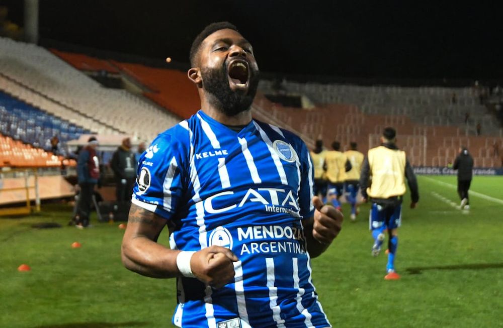 Grito sagrado y eterno. El Morro García festeja su último gol con la camiseta de Godoy Cruz. Fue ante Huracán, el 10 de febrero de 2020 y el próximo miércoles se cumplirá un año.