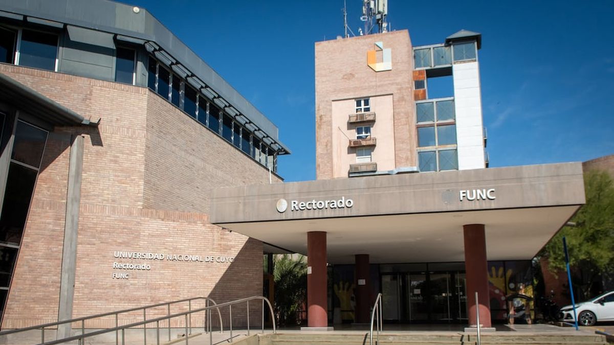 Cometió abuso de autoridad y violencia de género en la UNCuyo: Casación ordenó que debe indemnizar a la víctima