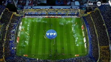 Los Andes | La Bombonera habló una vez más: silbidos a Pol Fernández y exigencia máxima al equipo para que reaccione. / Gentileza.