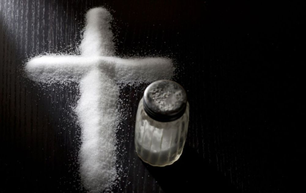 Este simple ritual no se lo relaciona a una brujería, sino que tiene capacidad de brindar calma, estructura y sensación de protección en casa.