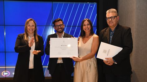 La diputada Beatriz Martínez, Matías Valencia, Laura Rez Masud y Rubén Valle, del equipo de Diario Los Andes.&nbsp;