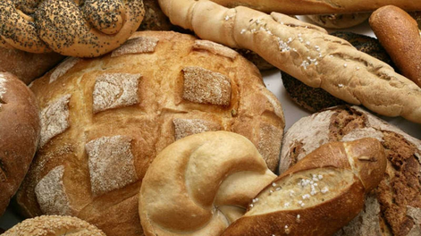 Elegir pan integral mejora salud, nutrición y bienestar según la ciencia actual.